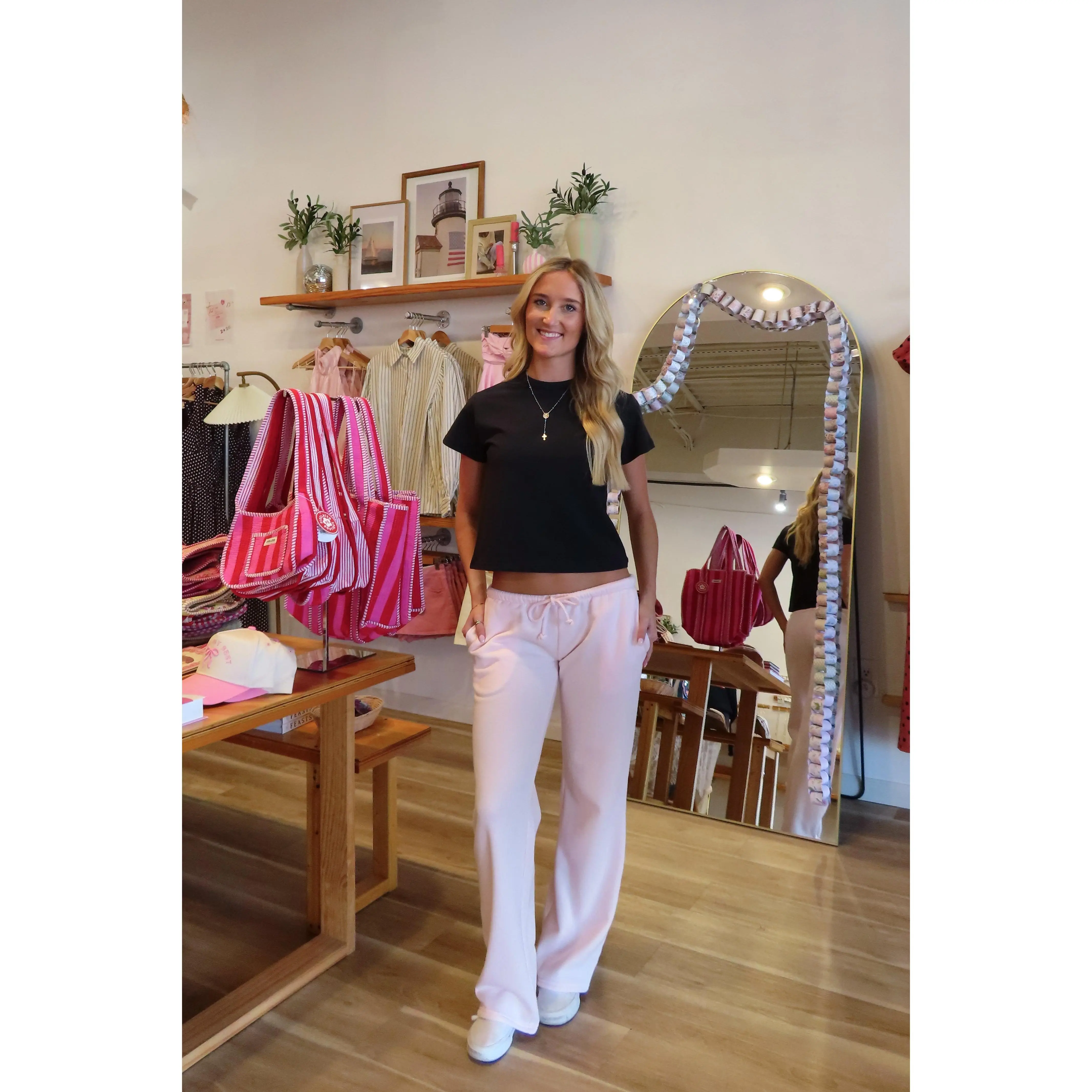 Women's Fleece Comfy Pants, Solid Pink Wide Leg Casual Style with a Low-Rise Drawstring Waist and Pockets, Bottom, Side Pockets, Low Waist, Basic