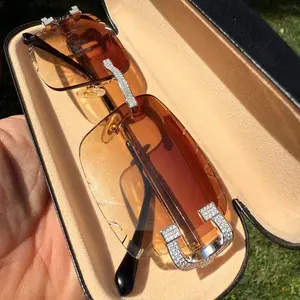 Luxury Metal Cognac Moissanite Iced Out Sunglasses, VVS Crystal Accent Fashion Eyewear