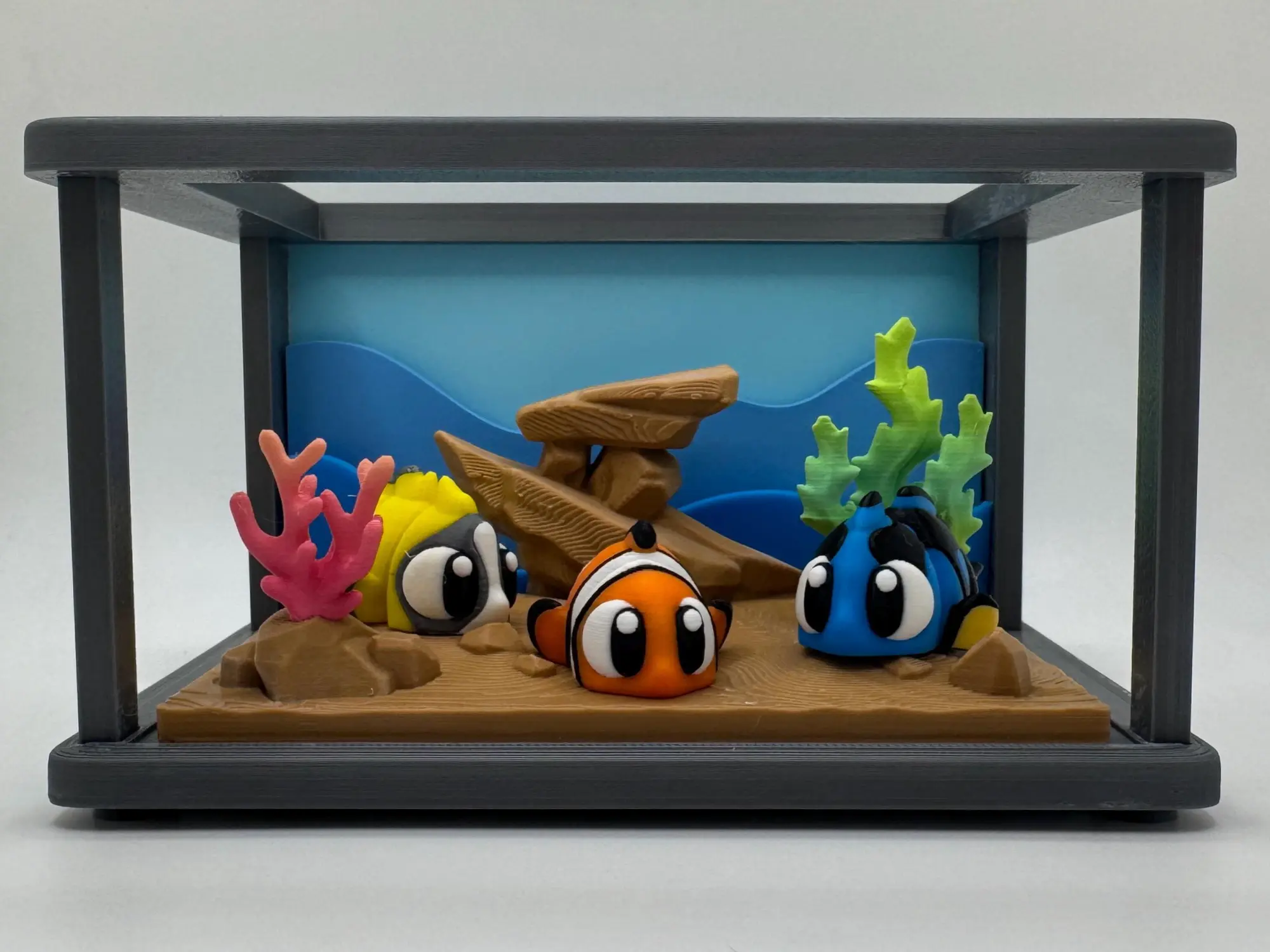 3D Printed Mini Aquarium Diorama Decor, Lightweight Shelf Accessory, Colorful Fish Tank Ornament, Ideal Gift - Designed by 3D GOB, Miniature