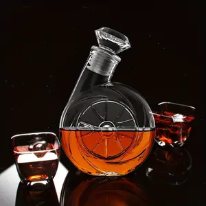 Creative Home Bar Wine Accessories, Bellows Wine Bottle with Diamond Stopper, Conch Shell Decanter, Unique Kitchen Decor