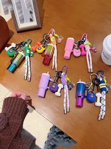 Sports Style Gradually Changing Color And Ice Cream Cup Keychain Series Figures Set, Personalized Bag Accessory Pendant, Car Keychain, Keychain Wristlet, Can Be Given As A Fitness Gift During Festivals