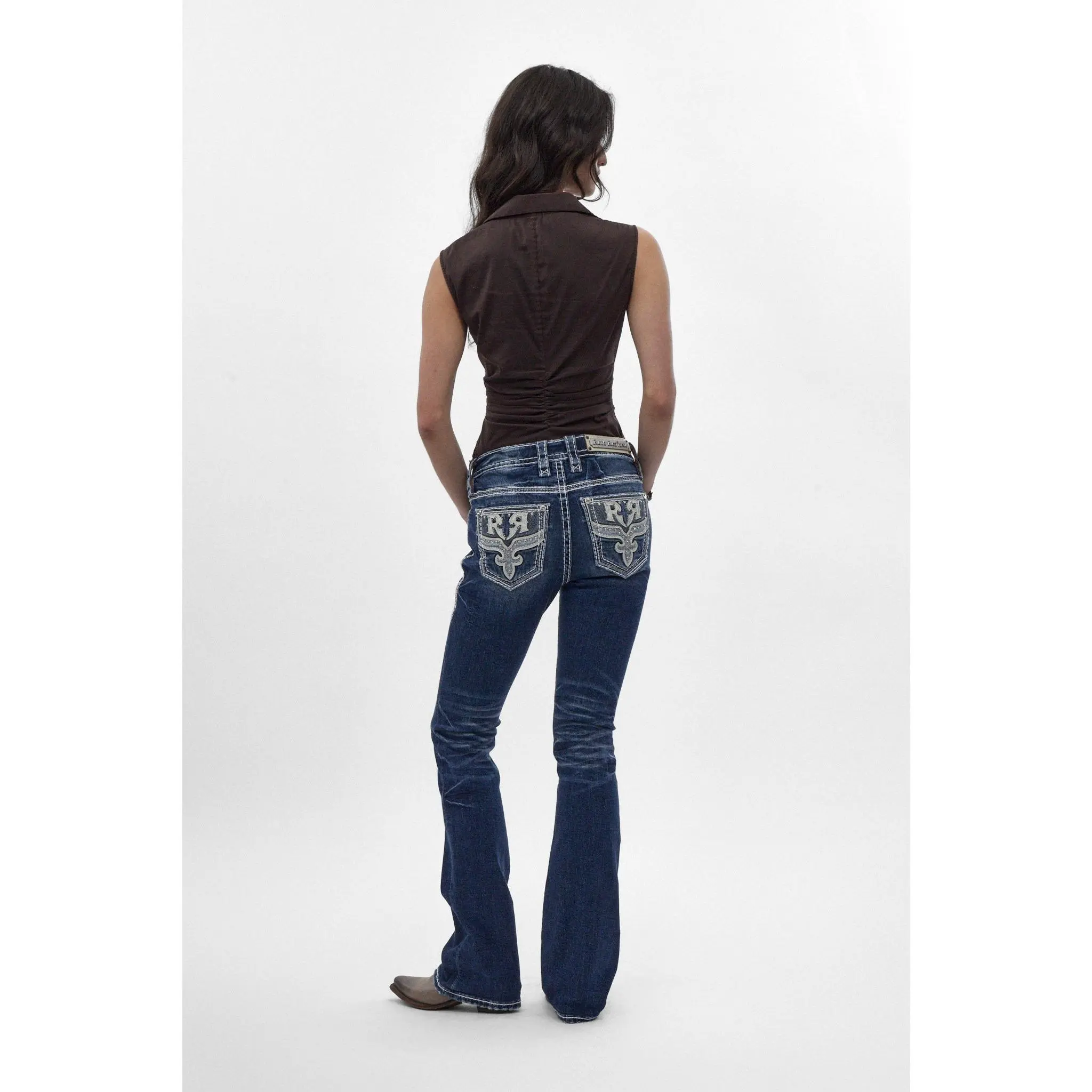 Women's Mid-Rise Bootcut Jeans in a Dark Blue Wash, Flattering Leg-Elongating Fit with 5-Pocket Denim Styling, Bottom, Pants