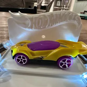 3D printed Wall Mount Shelf for Hotwheels 1:64 diecast Organiser Rack - White