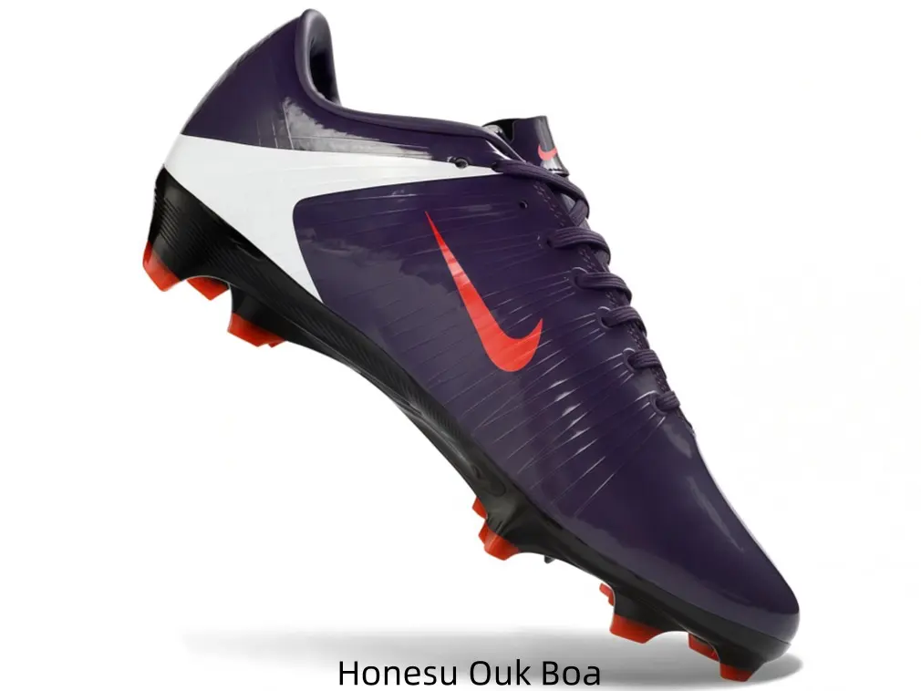 Gloss Dark Purple Low Cut Soccer Cleats Bright Red Side Graphic White Side Panel Red Studded Anti-Slip Outsole
