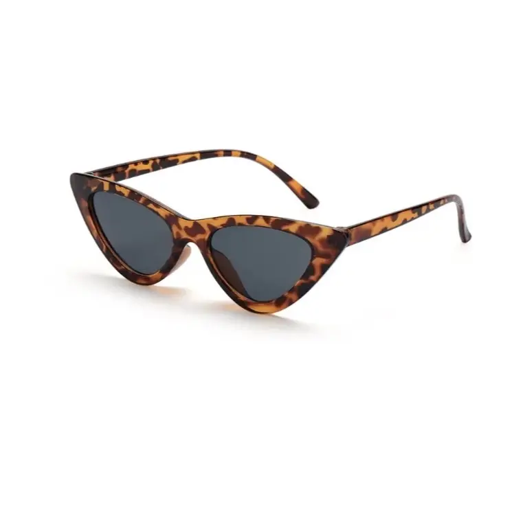 Cheetah Print Cat Eye Sun Frames - Stylish Leopard Sleek Luxury Design 90s Vintage Sunnies Retro Aesthetic Style