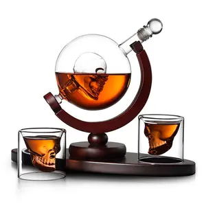 Skull Whiskey Decanter Set