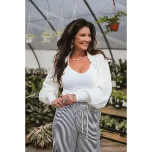 Bamboleo Shrug Off White