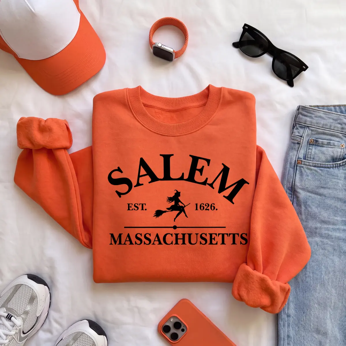 Salem Massachusetts, Crewneck Halloween Gildan Sweatshirt or T-Shirt, Hocus Pocus sweatshirt,Halloween sweatshirt, Women's Long Sleeve Shirts