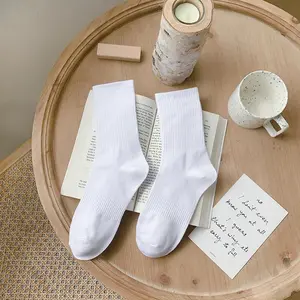 Cotton Crew Socks Classic White Comfortable Everyday Wear