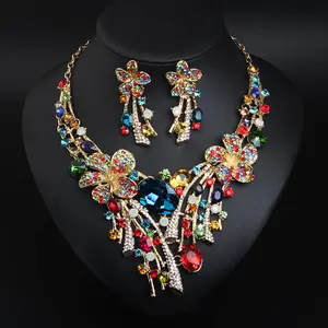 European & American Fashion Crystal Flower Necklace Pendant & Earrings Set, Light Luxury Bride Banquet Accessories, Valentine's Day Holiday Gift Jewelry Set