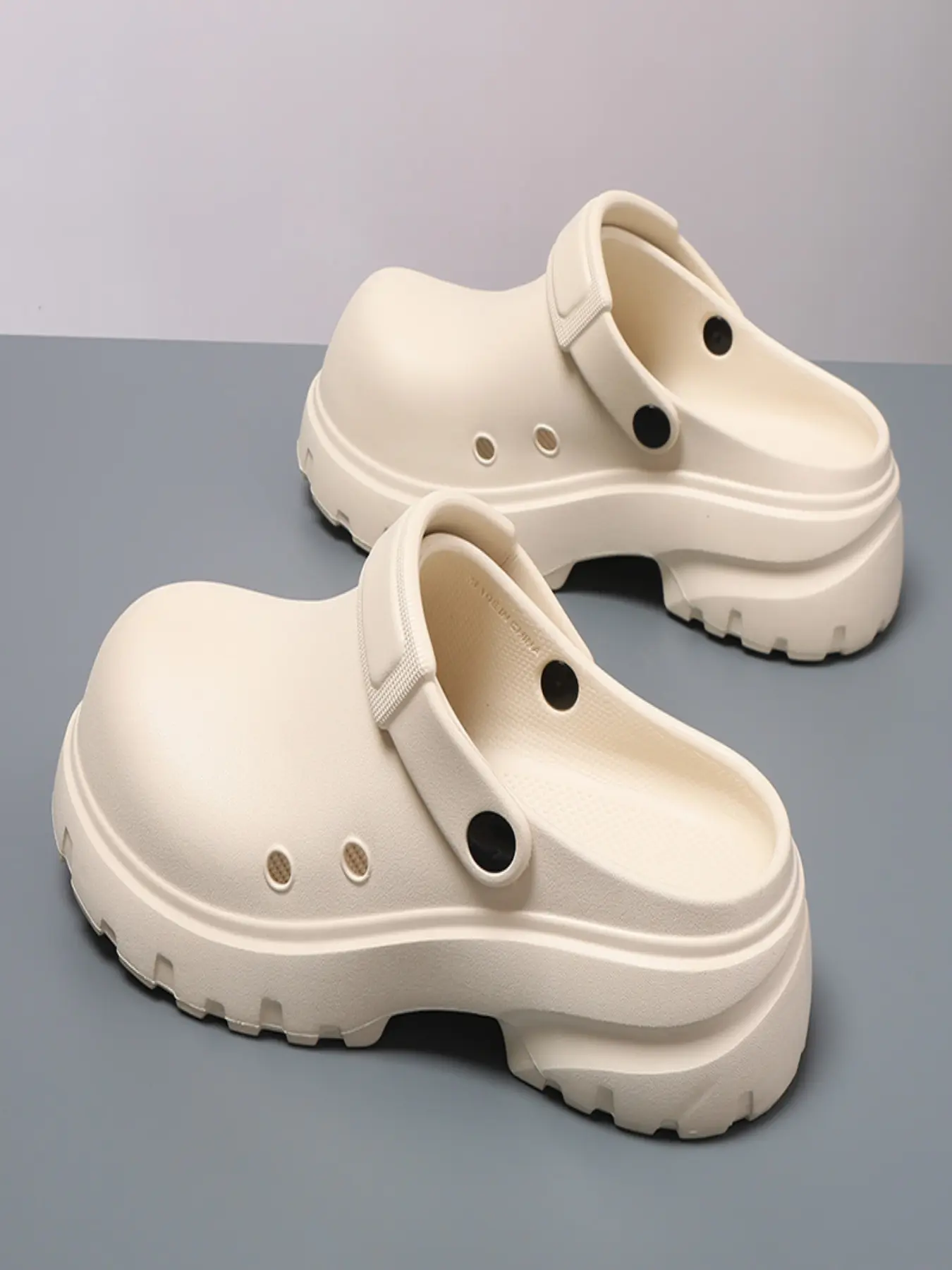 Woen's Thick-Sole Waterproof Closed-Toe Clogs, Non-Slip EVA Two-Wear Slides, Oil-Resistant Durable Kitchen Work Slippers, Breathable Platform Footwear