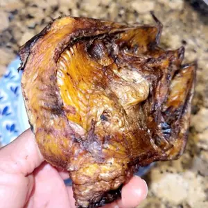 Thailand butterfly fish. Very tasty and best for jollof riced and soup. 2pcs per pack. No refund