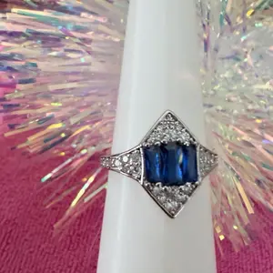 Size 7 ring different stones