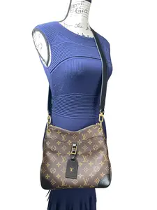 Pre-owned Louis Vuitton Leather Crossbody Bags Monogram Odeon PM