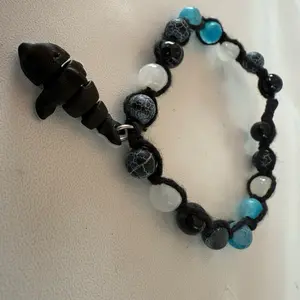 Orca fidget bracelet