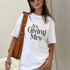 It's Giving Mrs Shirt, Bride To Be Shirt, Engagement Top, Bachelorette Party Apparel, Bridal Shower T-Shirt, Future Mrs Wedding Tee, Cute Aesthetic Bride Gift, Soft Spun Cotton Unisex T-shirt