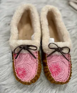 Blazin Roxy Pink slipper
