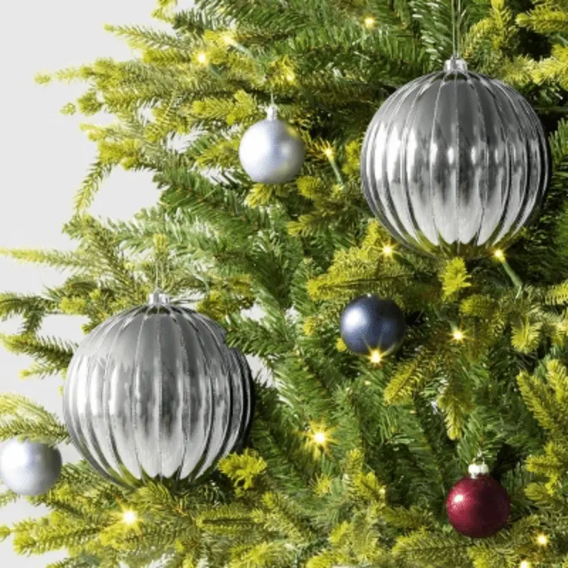 [New Year Gift] 2-Piece Silver Glitter Ribbed Ball Set for Christmas Tree