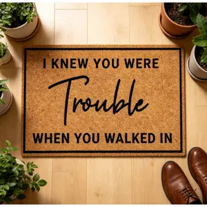 I Knew You Were Trouble When You Walked In Doormat 60x80cm Diatomaceous Earth Welcome Mat with Non Slip Backing Funny Door Mat for Covered Outdoor Indoor Entrance Housewarming Gift for Women Swifties Home Decor