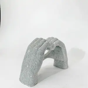 Mini Heart Hand Sculpture Resin Ornament, Home Decor Craft, Creative Office Desktop Decoration, Collectible Art Gift, Festival Present