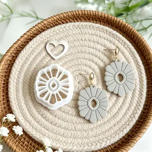 2pcs INS Style Polymer Clay Cutters and Clay Molds, Lace Element Minimalist Aesthetic Design, 12 Petal Flower Shape Jewelry Making Kit, Flower shape clay mold, Spring clay mold, clay mold for mother's day, Diy clay mold for mom