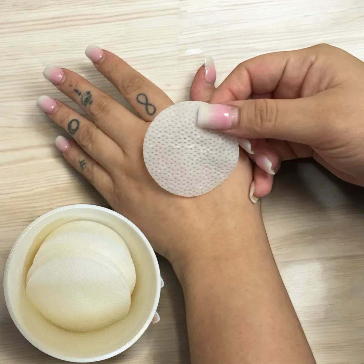 Skin Script Clarifying Toner Pads for Acne and ingrown hairs Skincare Salicylic Acid Tea Tree Glycolic