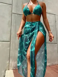 Three-Piece Set Women's Tie Dye Print Halter Neck Bikini Set, Casual Fashion Chic Swimwear Set for Beach Holiday Vacation, Ladies Swimsuit for All Seasons, Bikini Skirt Set, Bikini Outfits, Halter Swim Top