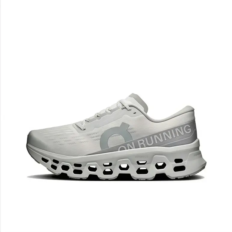 Cloud‑cushion running shoes hollow carved midsole engineered mesh upper shock absorbing system responsive bounce long distance jogging road training lightweight breathable supportive heel durable non‑slip unisex athletic footwear