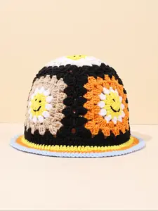 Retro Smiling Face Patchwork Bucket Hat, Ultra Soft Warm Yarn, Handmade Hook Weave, Ideal for Winter, Stylish Daily Wear, Casual Hat
