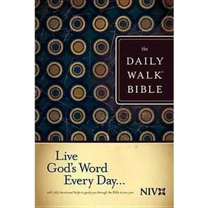 USED-The Daily Walk Bible NIV by Tyndale Bibles (Hardcover)