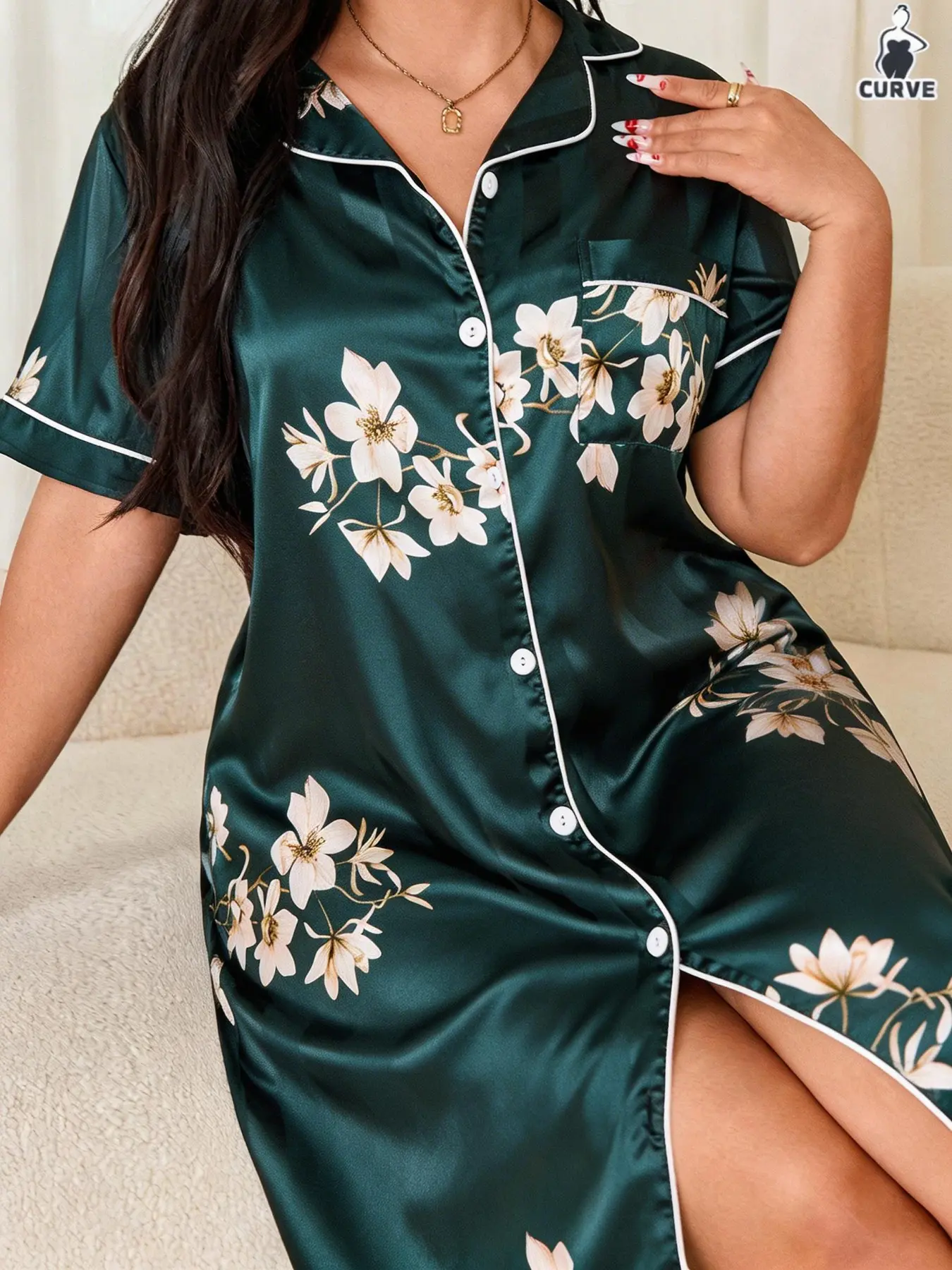 Elegant Chic Plus Size Women's Silk Sleep Dress, Floral Print Short Sleeve Collared Button Front Nightgown, Casual Home Wear, Nightwear, Loungewear, Sleepwear Nightgown, Can Be Worn Outdoors