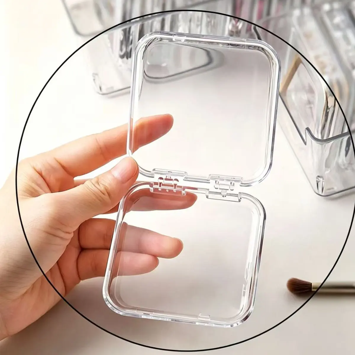 Transparent Nail Art Storage Box, Jewelry Organizer for Bracelets Necklaces Earrings Pins, Dustproof Moisture-Resistant Small Accessory Case, Clear Storage