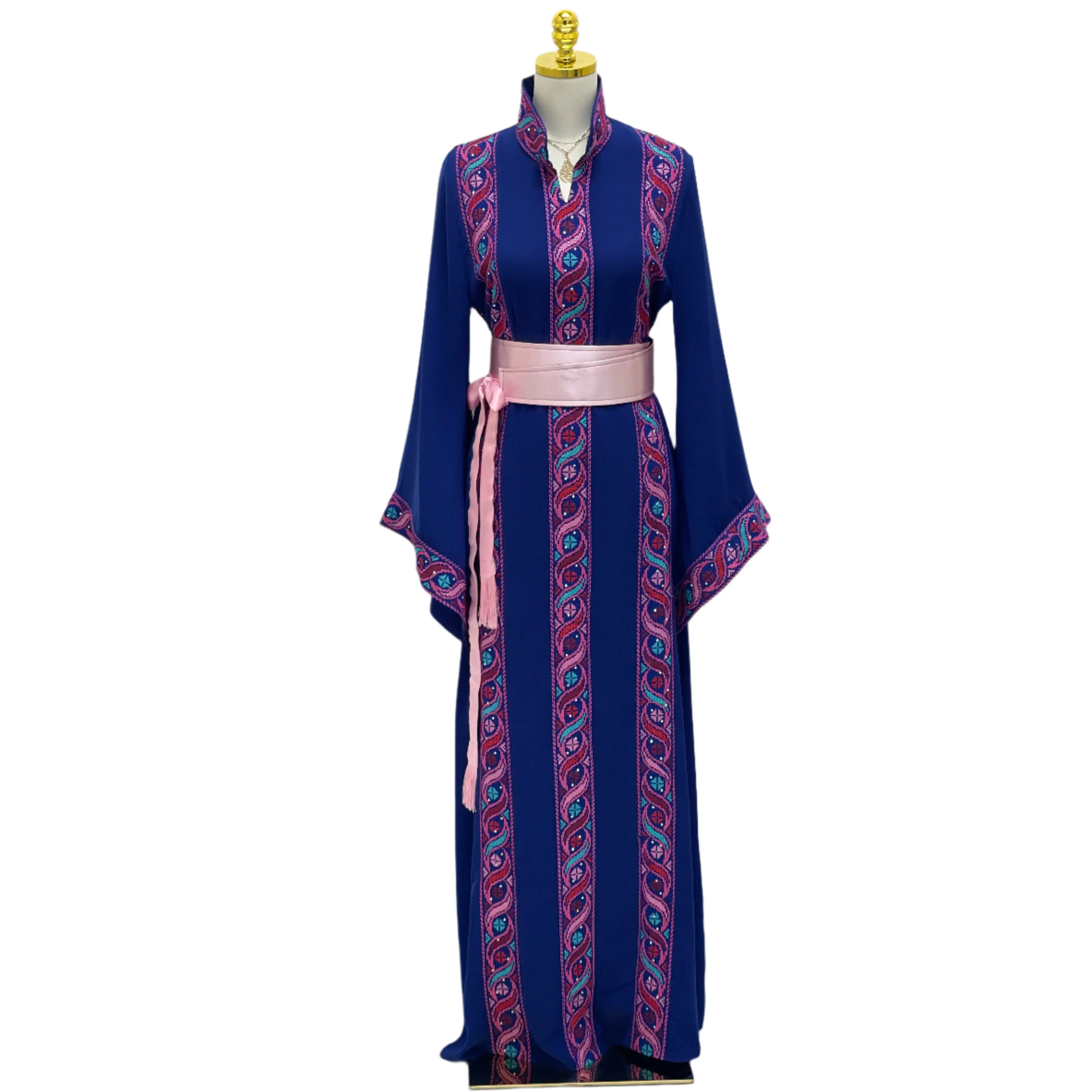 Royal Unique Embroidered Thoub - Timeless Elegance & Sophistication