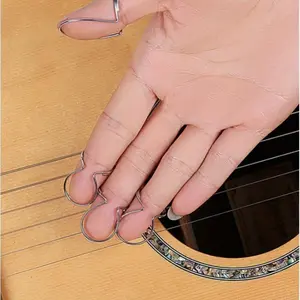 4PCS Guitar Finger Set Thumb Paddle Guitar Finger Set Paddle Metal Electric Guitar Paddle