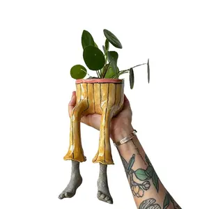 Creative Sitting Human-Shaped flowerpots Cute cantilevered flowerpots Succulent Plant pots Creative Gifts for Plant Lovers ﻿