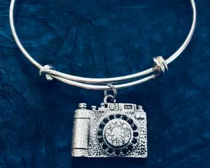 Vintage Camera Charm Bracelet – Adjustable Silver Bangle for Photographers, Photography Gift Jewelry