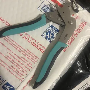SEESE Auto Fastener Clip Removal Pliers- Heavy-Duty Metal Quick-Release Tool,  Efficient Multi-Functional Car Stuff, Easy to Remove Without Damage
