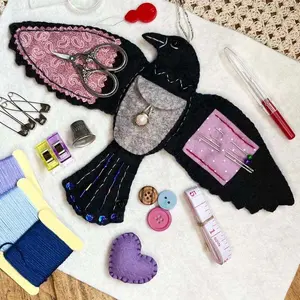 Luna the Crow Sewing Case,DIY handmade embroidery decorations, fabric bird storage hanging ornament includes complete tool and pattern instructions, suitable for craft and sewing enthusiasts, creative home decor item