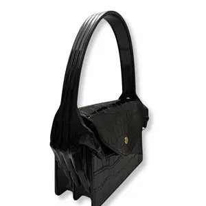 Claw Me Convertible Shoulder Bags