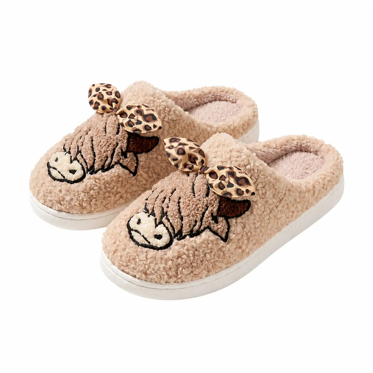 Soft Plush Highland Cow Slippers, Cute Embroidered Animal Design, Indoor Outdoor Warm Non Slip Shoes, Fall Winter Gift for Cow Lovers, Casual Home Slippers, Warm House Slippers