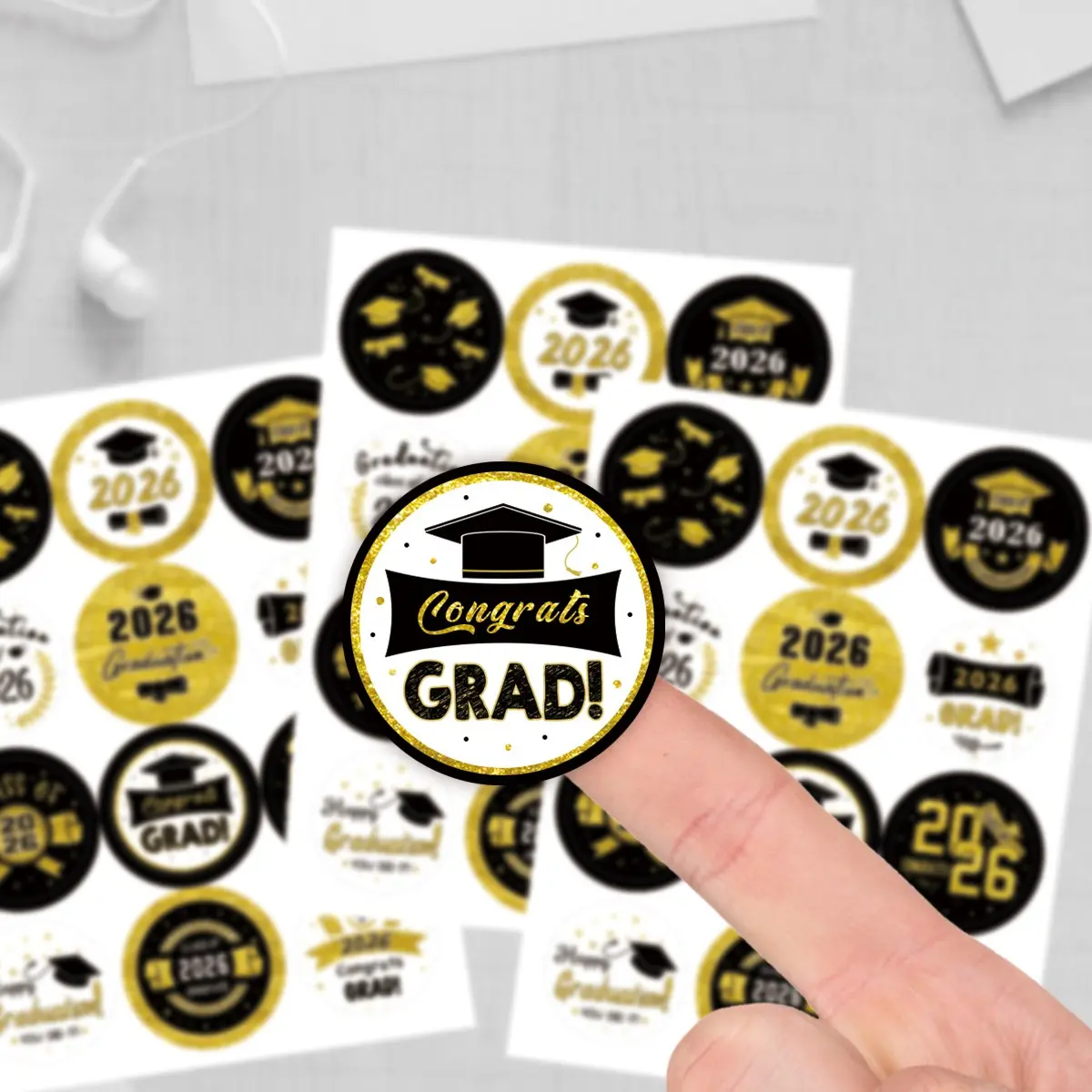 120pcs Graduation Thank You Stickers, Congrats Grad Party Gift Labels, Gift Tags Sticker, Birthday Candy Stickers, Envelope Seals, Sticky Labels, Label Set (10 Sheets/pack)