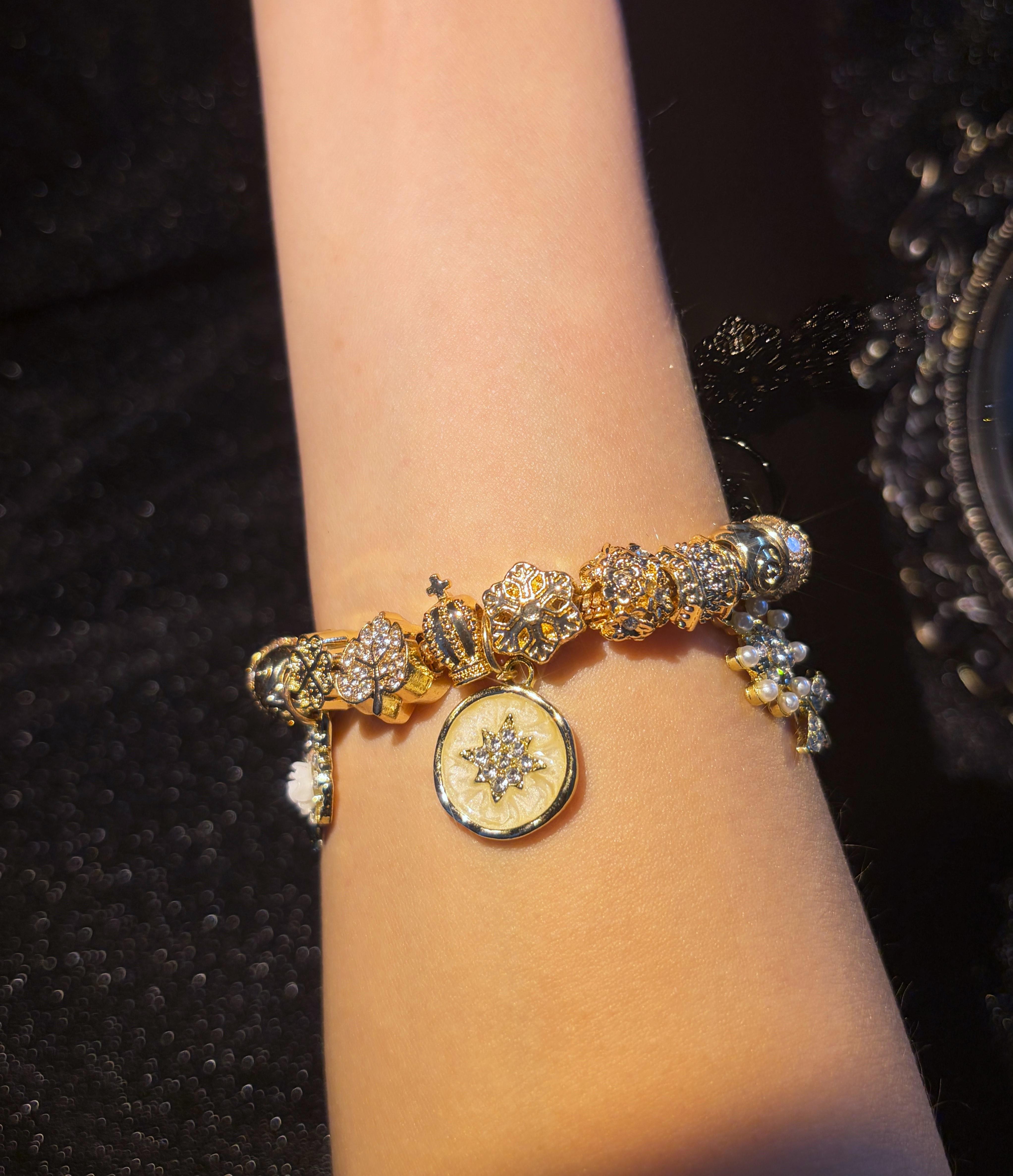 Gold Plated Charm Bracelet for Women, Vintage Octagram Medallion Dangle Bracelet, Crystal Rhinestone Bead Adjustable Snake Chain Bracelet, Statement Jewelry Gift for Her