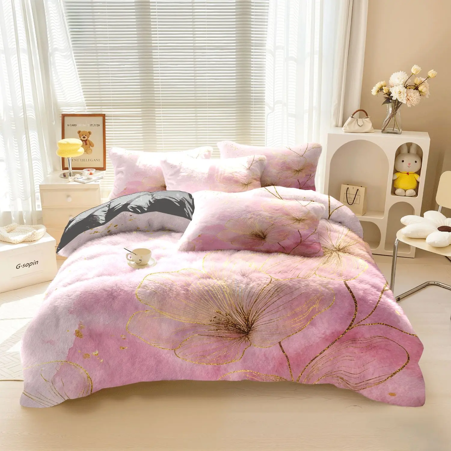 3pcs printed duvet cover set (1 duvet cover + 2 pillowcases), Milk Fleece/Flannel, Ultra - Soft and Cozy, High GSM for Warmth, Anti - Pill and Wrinkle Resistant, with Elegant Pink Floral Print, Holiday Decor, Christmas Gift, Queen/King Size