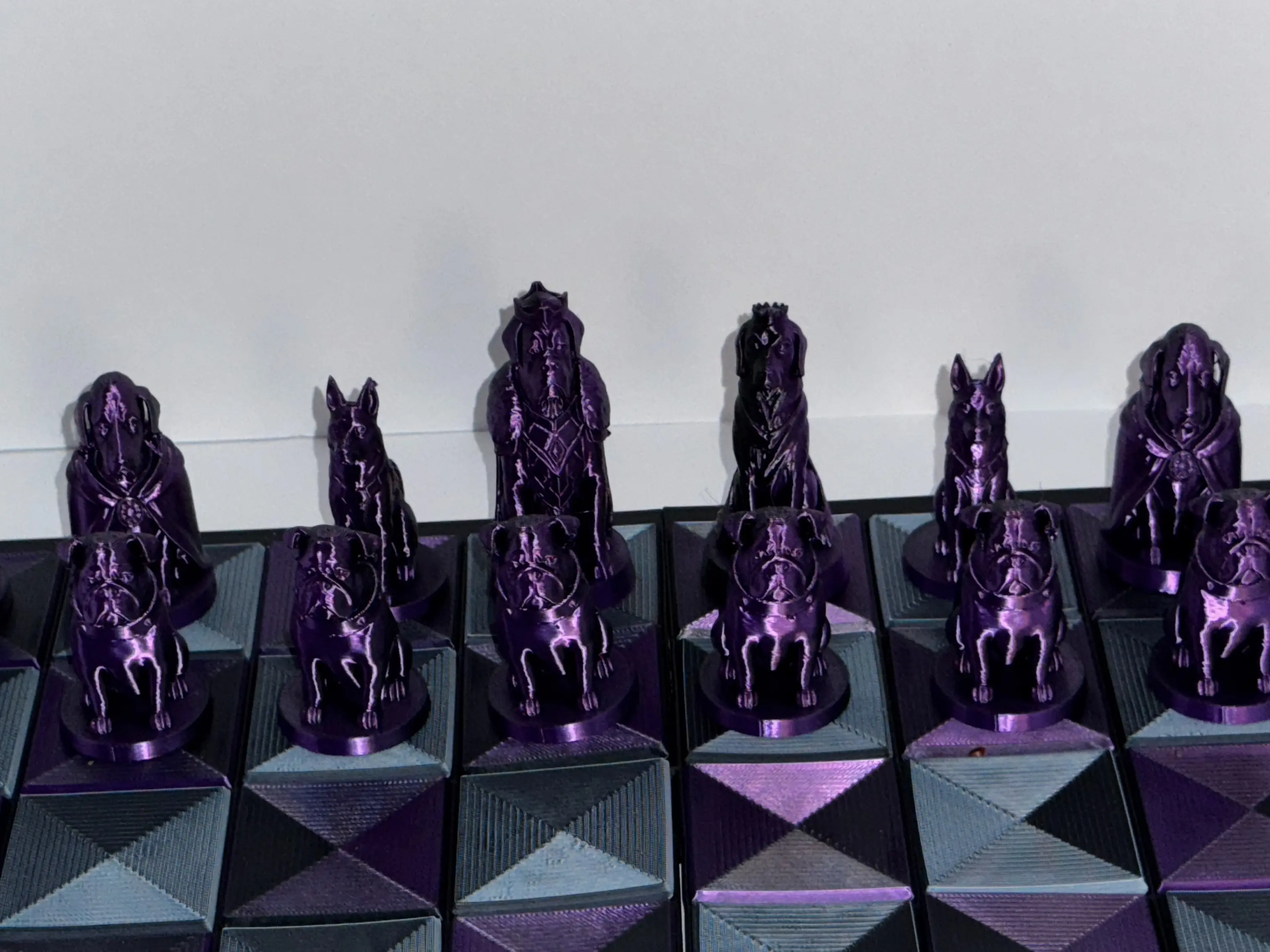 CATS vs DOGS: Custom Chess Set
