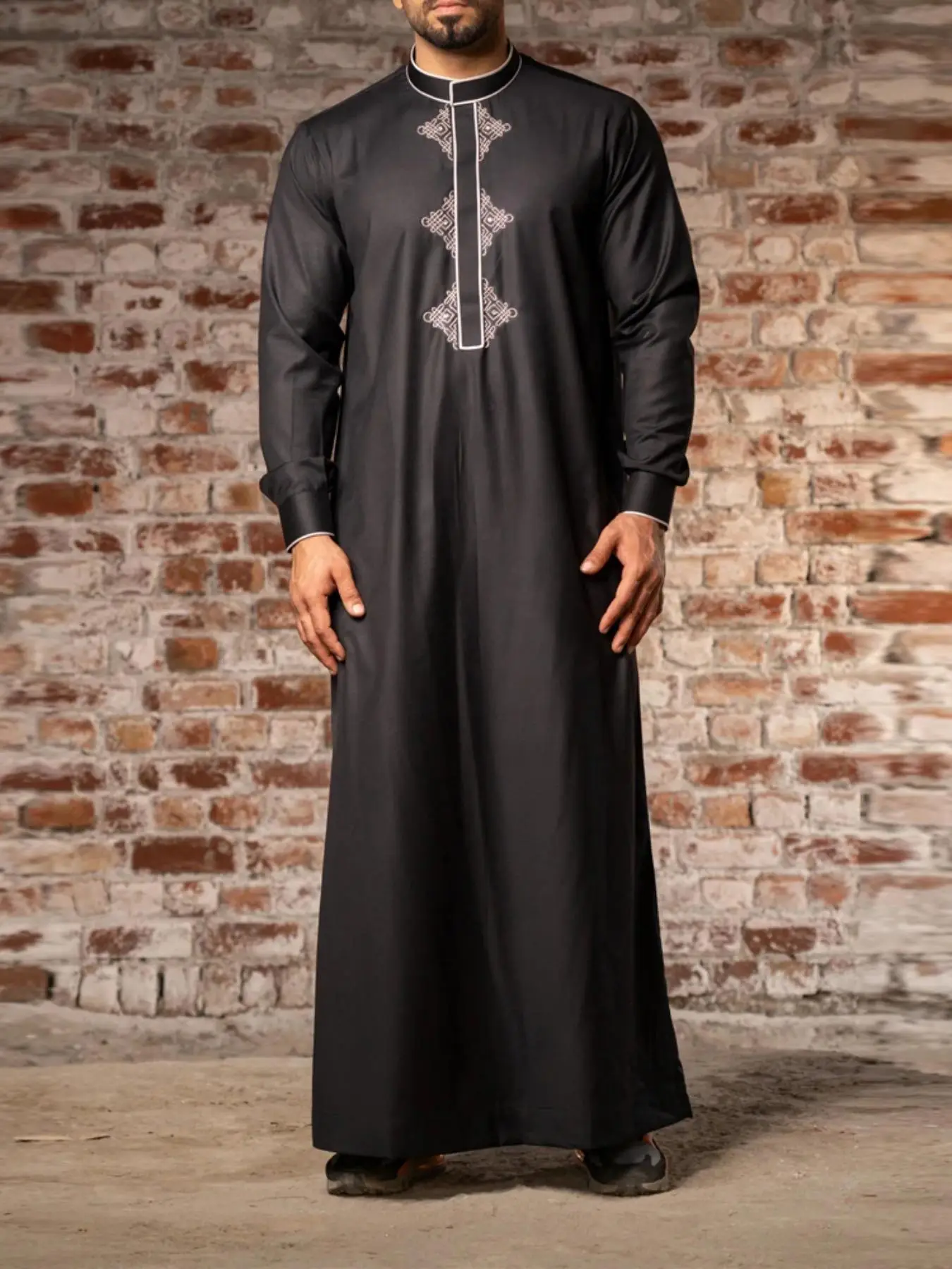 Men's Embroidery Ethnic Pattern Contrast Binding Long Sleeve Kaftan, Loose Stand Collar Long Dress for Men, Men's Islamic Clothing for Daily Wear