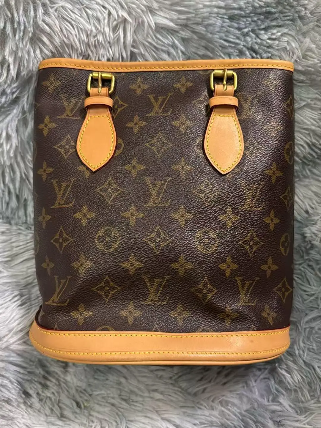 Pre-owned Louis Vuitton Monogram Bucket PM Shoulder Bag Luxury Everyday Carry Bucket Bag Repaired
