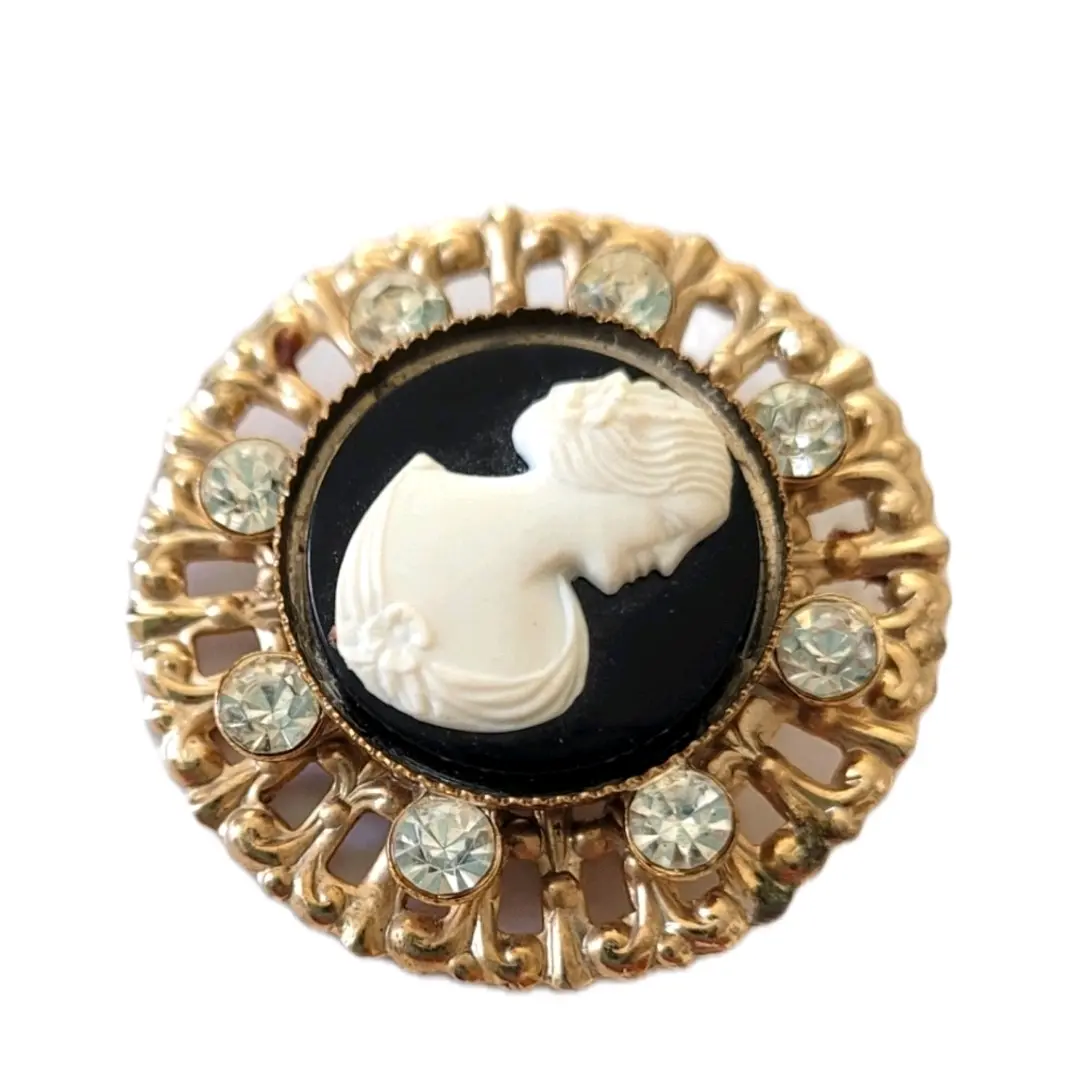 Vintage Gold Black White Gem Cameo Brooch