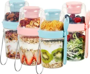 4 Pack 27oz Yogurt Parfait Cups with Lids, Spoons, Topping Compartments - Kitchen Preserving Containers, Meal Prep Containers for Yogurt, Overnight Oats