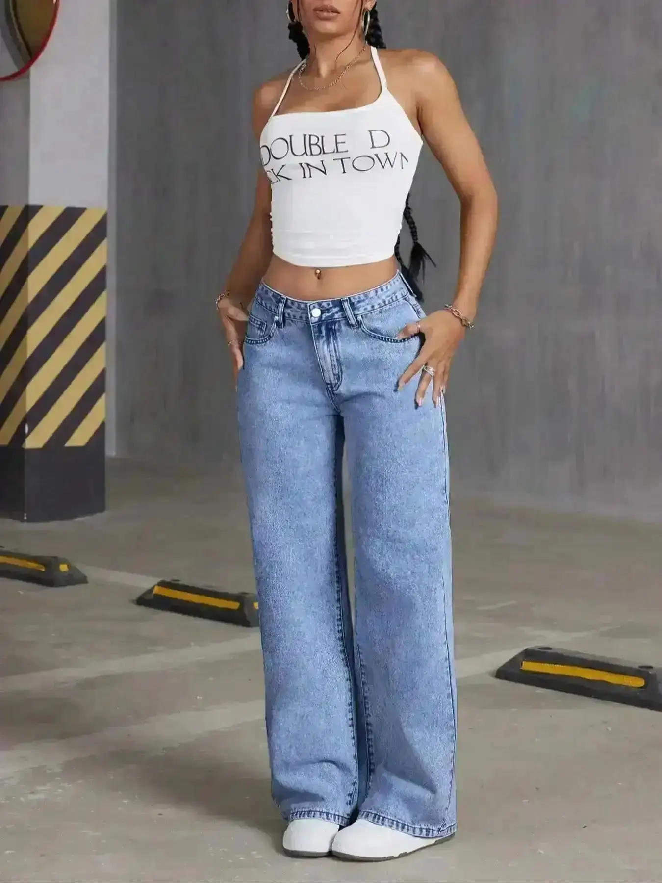 Casual Women's Loose Fit, Relaxed Jeans, High Waisted Baggy Denim with Eye-catching Bow Embroidery on Back Pockets, Comfortable and Casual, Great for Daily Wear, Fashion Forward Trendy Chic Style