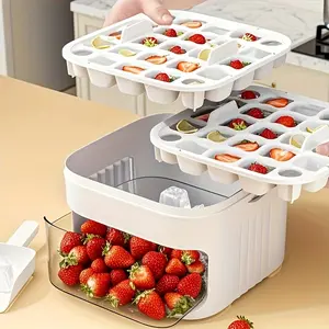 A Single Piece Cube of Ice Mold Designed for Making Ice at Home, Featuring a Large Storage Capacity, Ideal for Small Refrigerators, Complete with Lids. This Dual-Layer Ice Storage Container Allows for Combined Storage